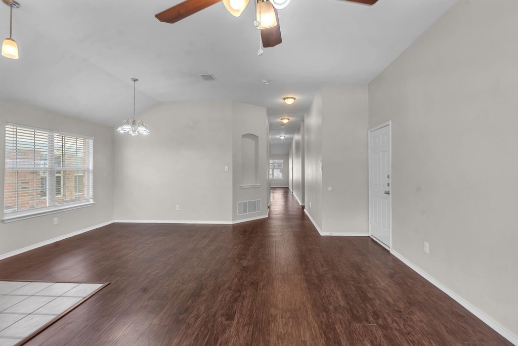 11829 Gold Creek Drive E - Photo 3
