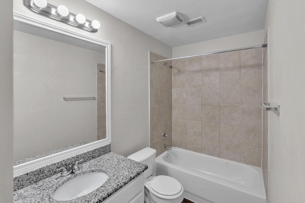 11829 Gold Creek Drive E - Photo 14