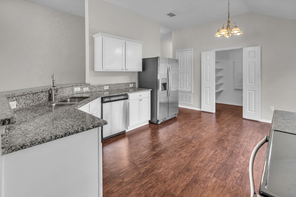 11829 Gold Creek Drive E - Photo 5