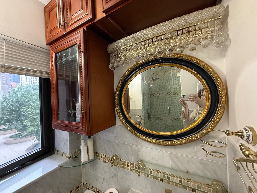 West 61st Street - Photo 6