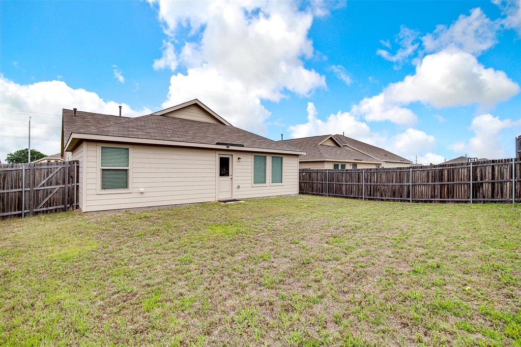 8617 Thicket Ridge Street - Photo 26