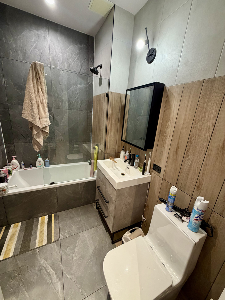 1613 Brooklyn Avenue - Photo 3