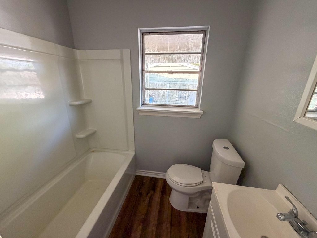 121 Vandenburg Drive - Photo 6