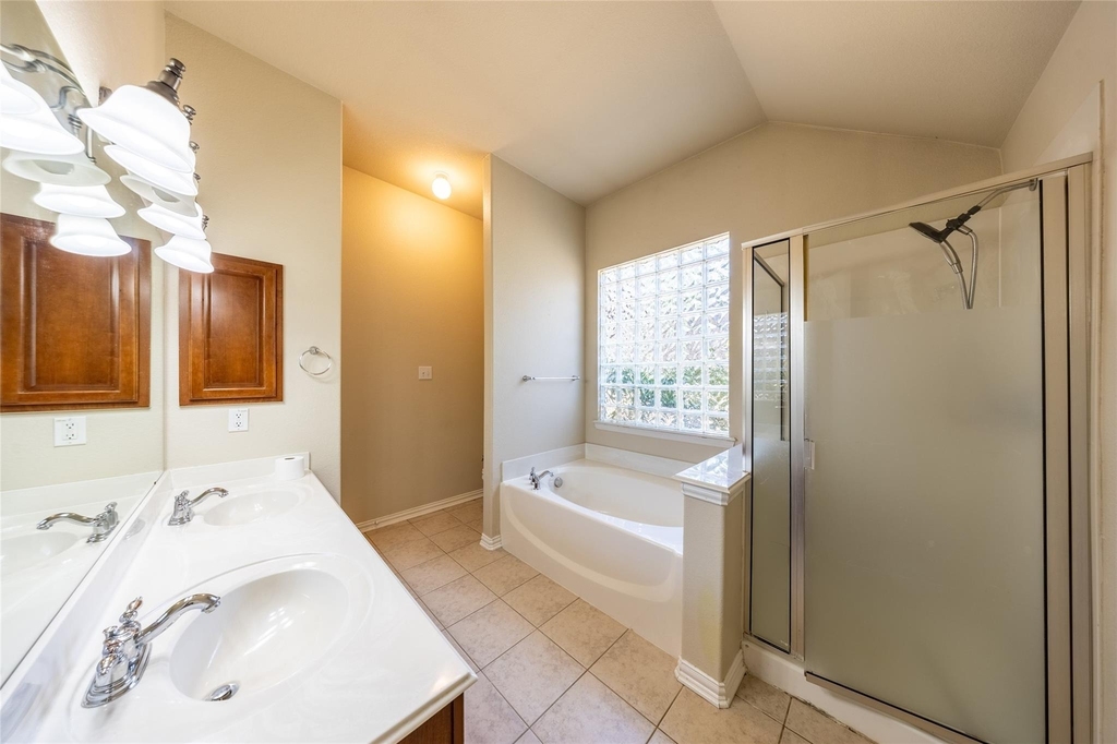 8100 Raven Court - Photo 20
