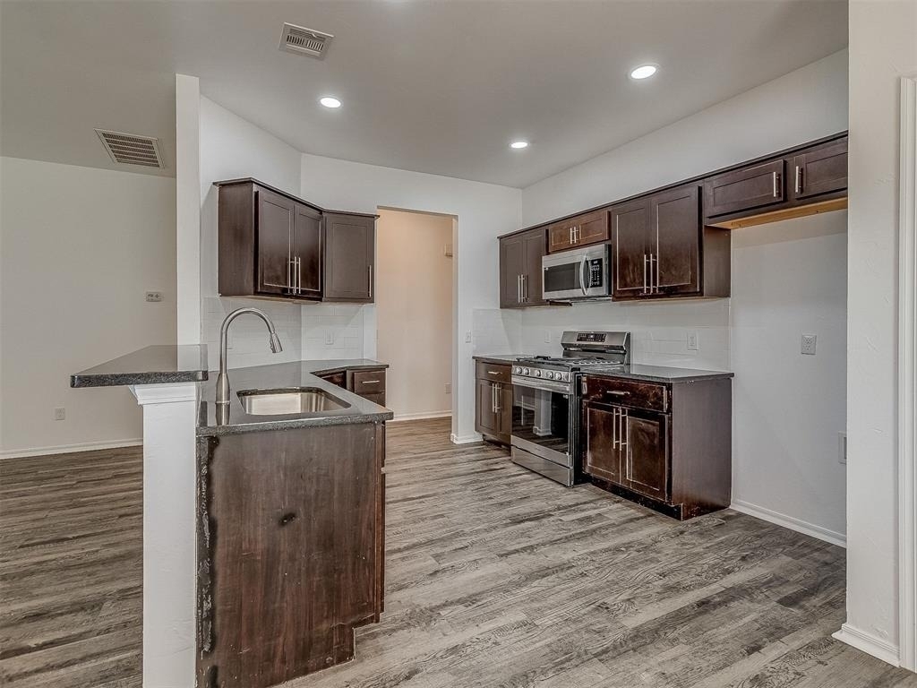 1720 Castle Street - Photo 12