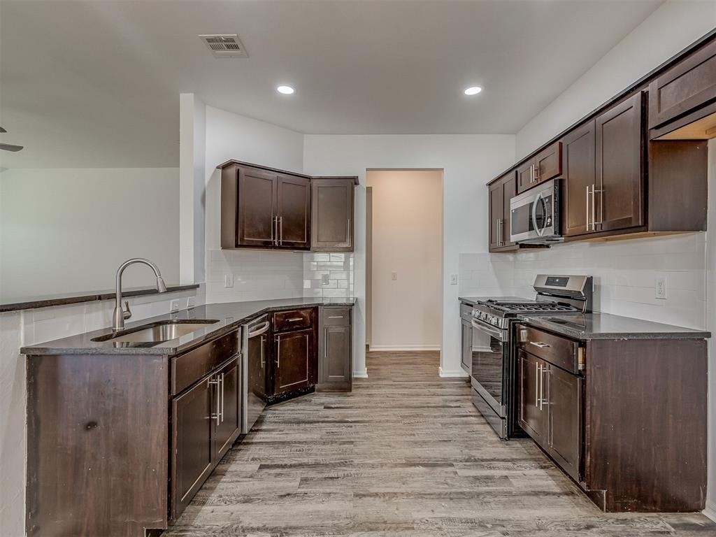 1720 Castle Street - Photo 13
