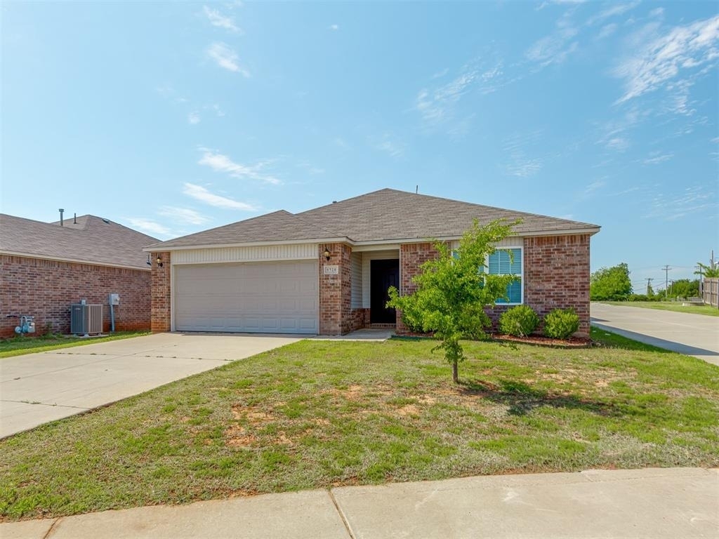 1720 Castle Street - Photo 0