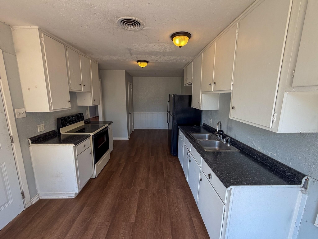32 Twining Drive - Photo 3