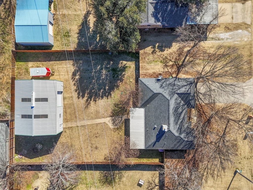 403 Carolota Street - Photo 30