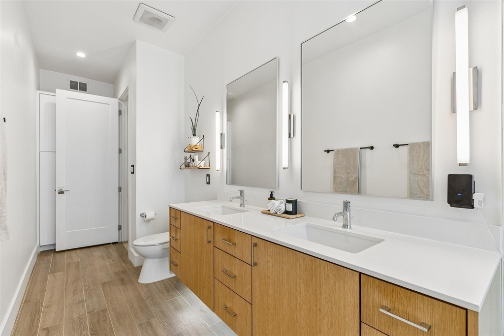 4404 Capitol Avenue - Photo 19