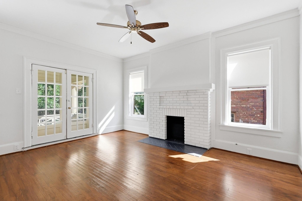 4914 Victor Street - Photo 4