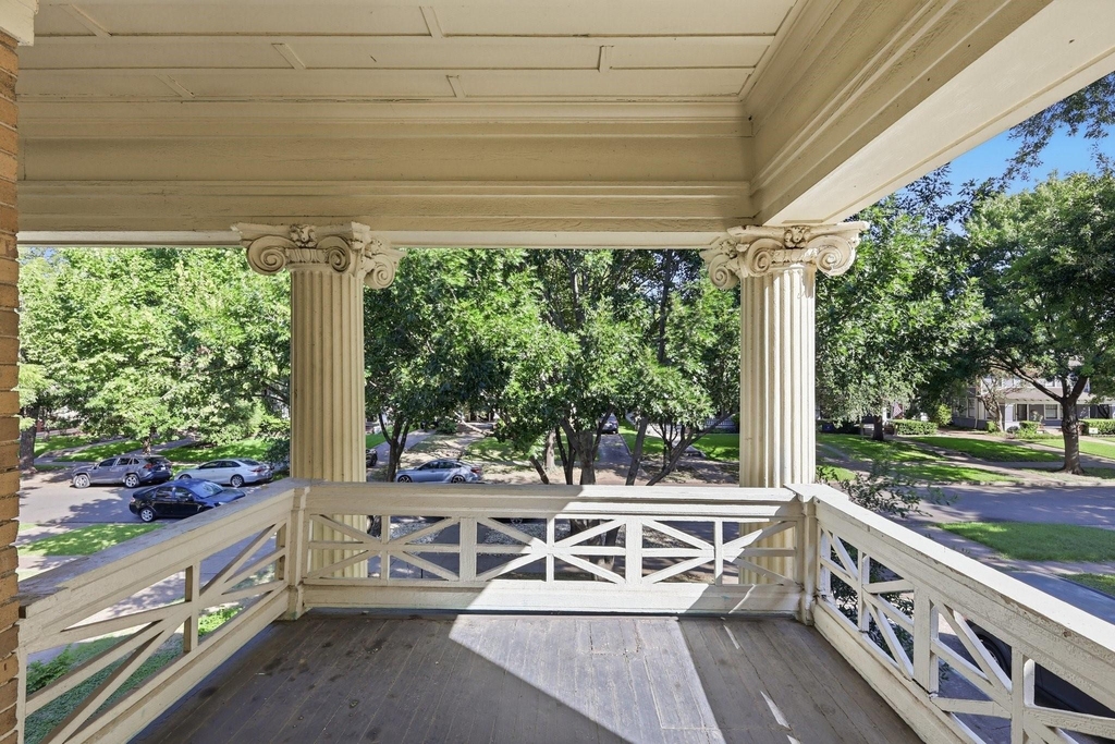4914 Victor Street - Photo 15