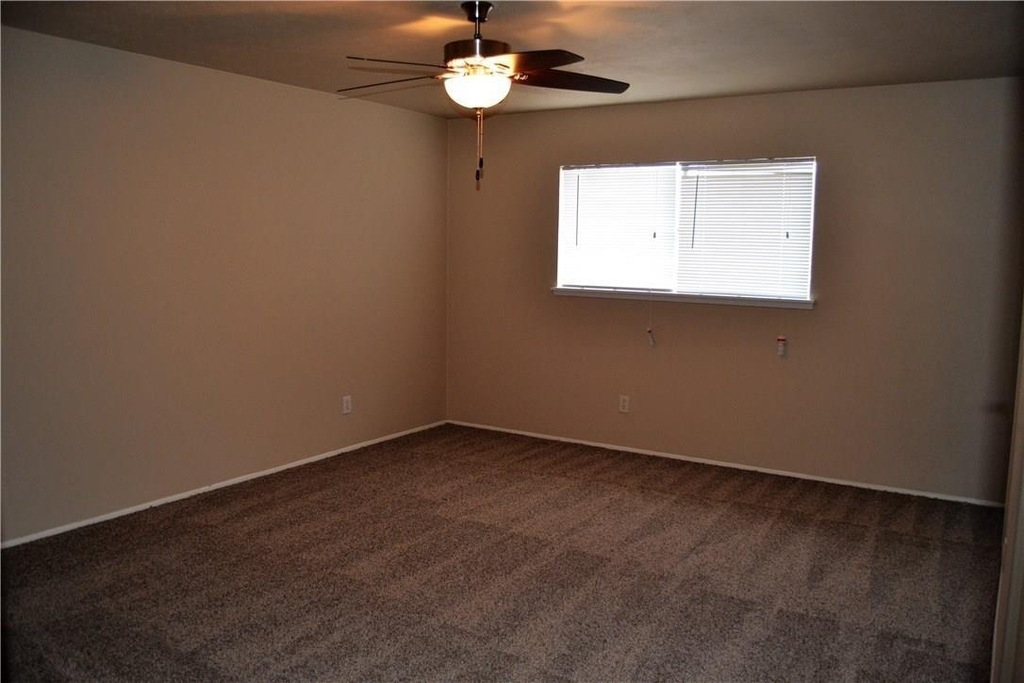 2937 Emberwood Drive - Photo 5