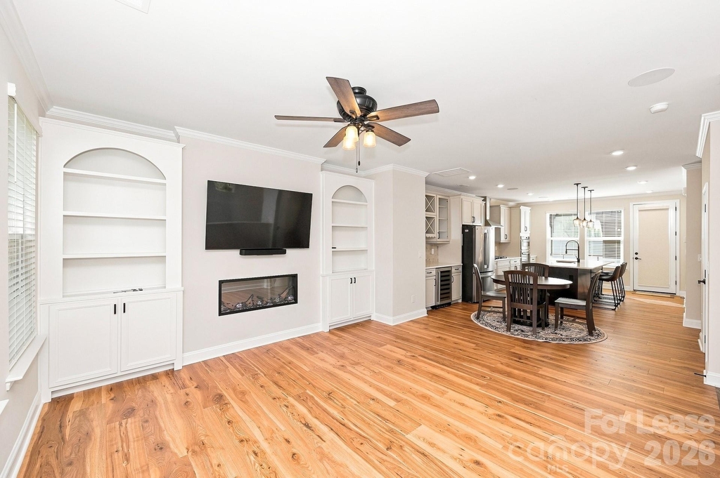 105 Goodson Place - Photo 12