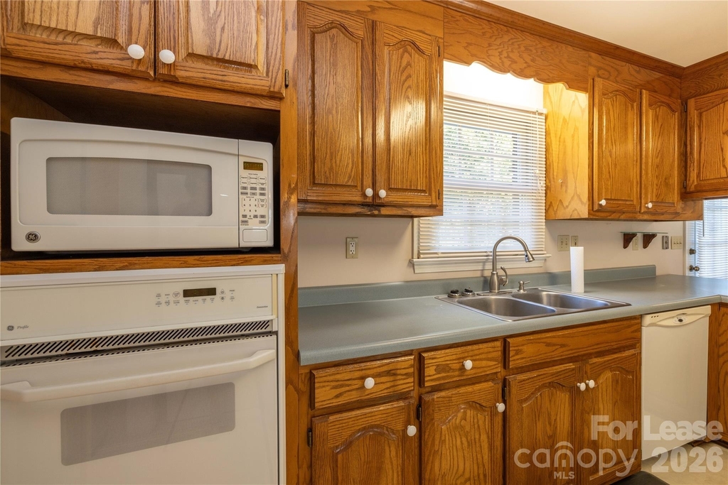 34838 Ellen Road - Photo 19