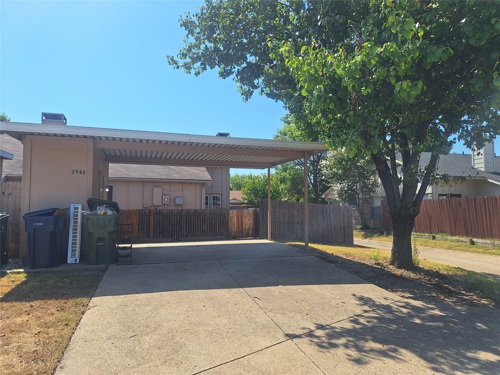 3946 Queens Court - Photo 24