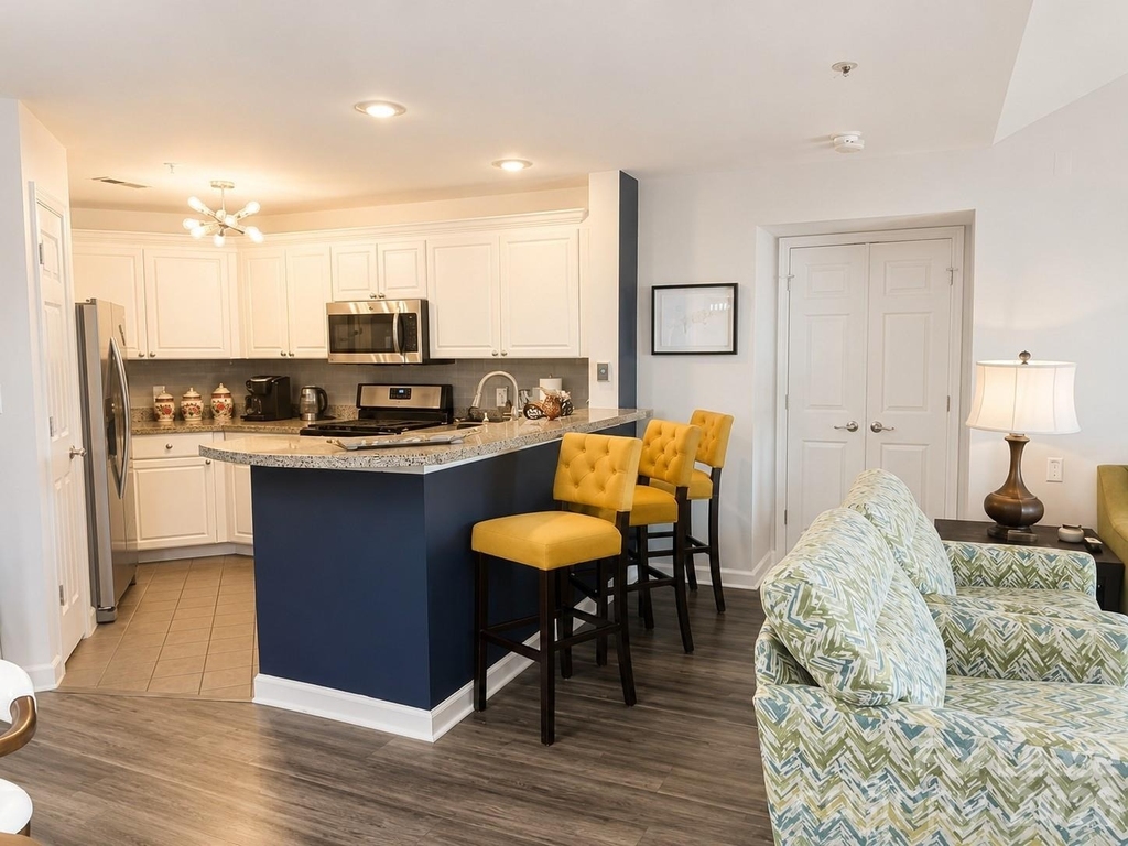 18015 Kings Point Drive - Photo 4