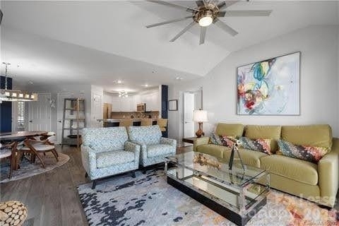 18015 Kings Point Drive - Photo 7