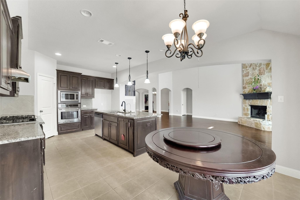 2743 Chimney Rock Road - Photo 8