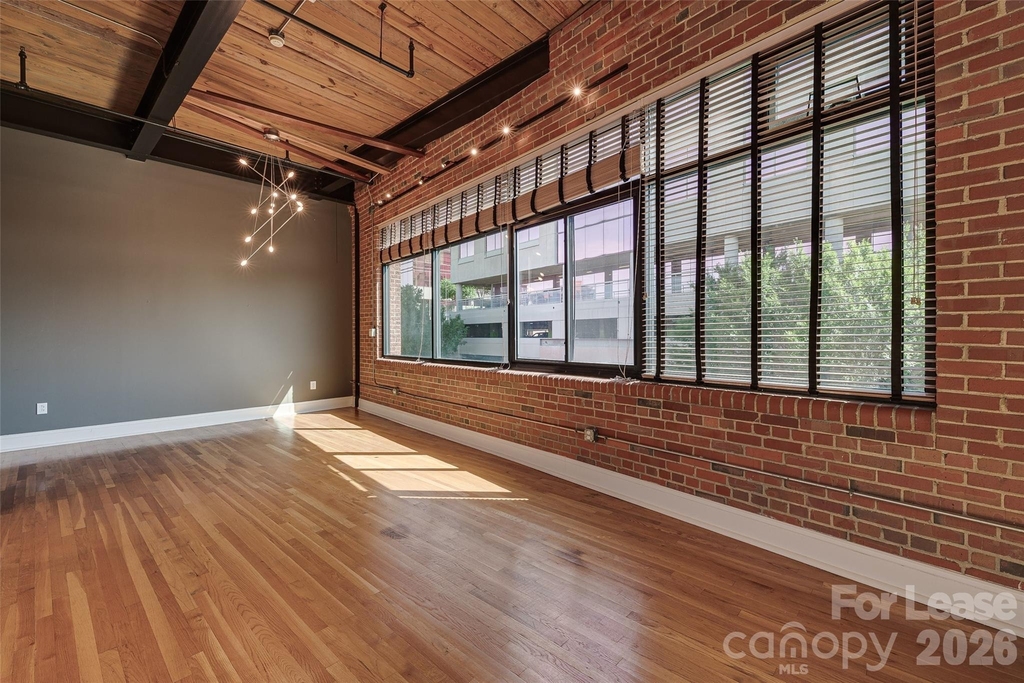 310 Arlington Avenue - Photo 16