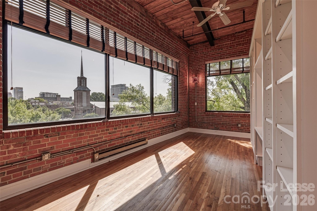 310 Arlington Avenue - Photo 15
