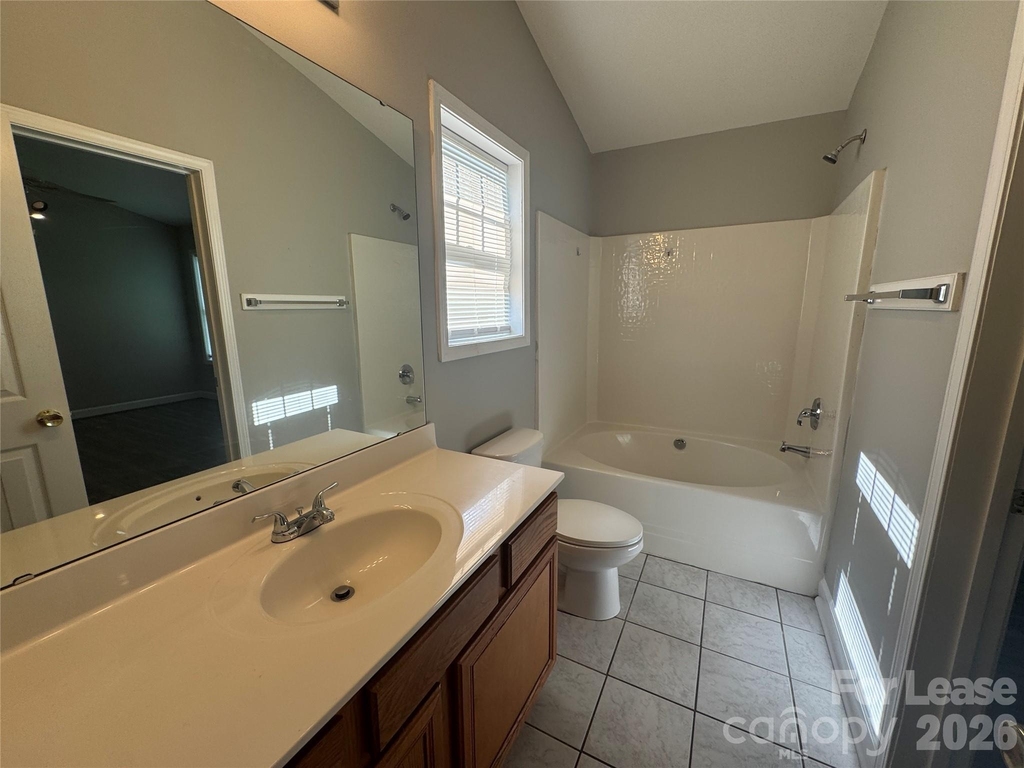 124 Crestwood Drive - Photo 13