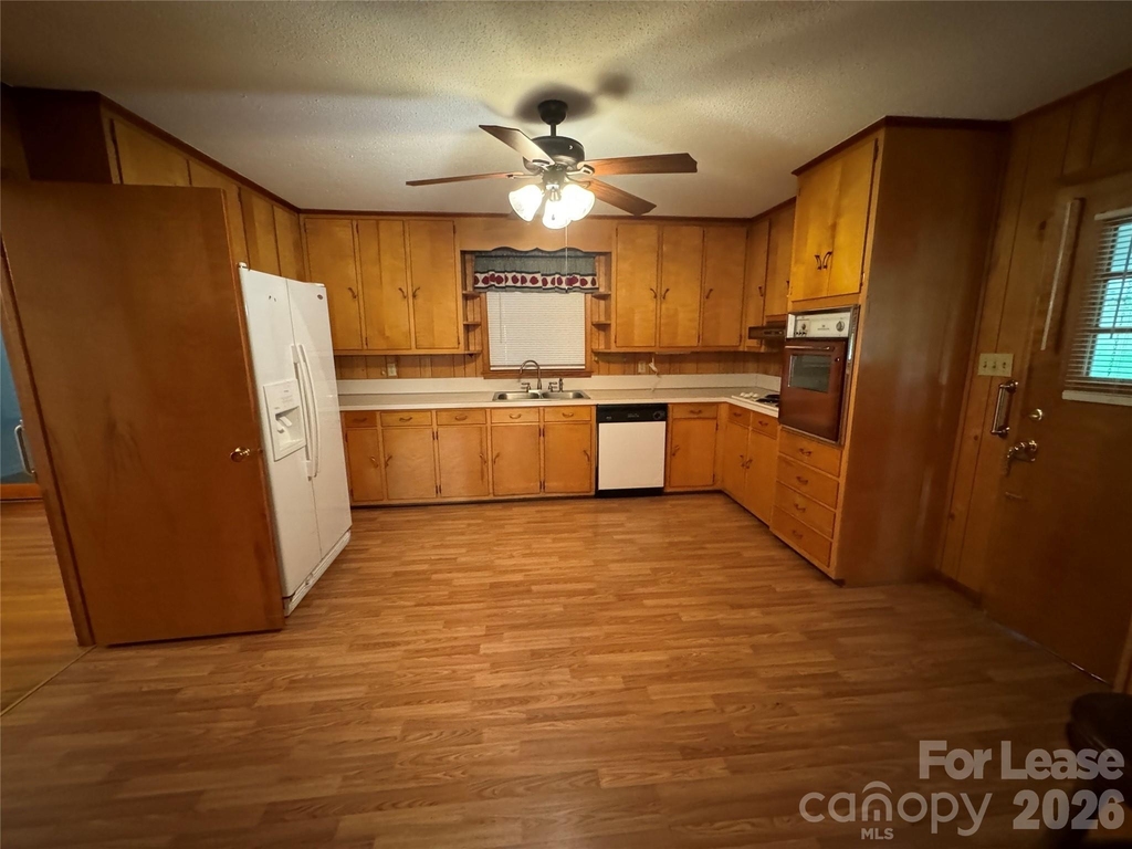 1209 Dameron Road - Photo 6
