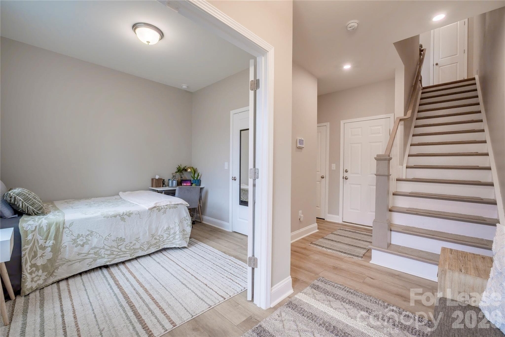 146 Judson Avenue - Photo 16