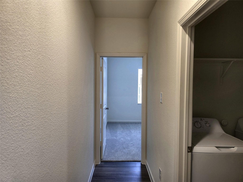 12701 Haymarket - Photo 6