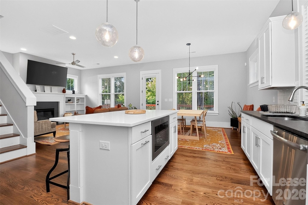5222 Kelly Street - Photo 12