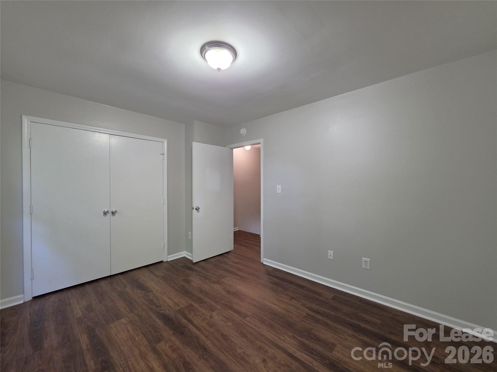 268 Southcircle Drive Nw - Photo 8