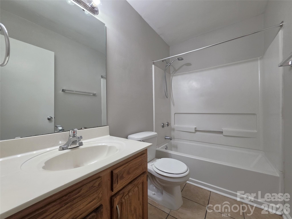 268 Southcircle Drive Nw - Photo 9