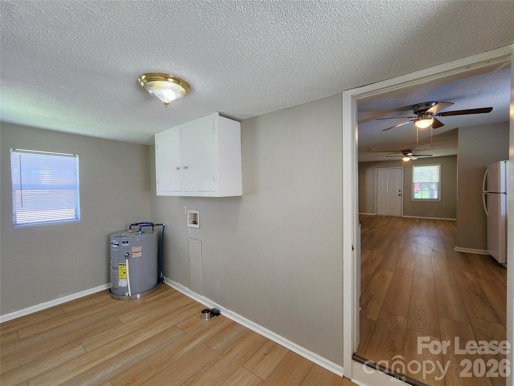 408 Cannon Street - Photo 12