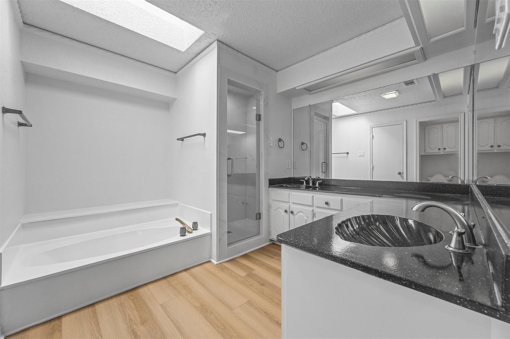 4007 Saint Christopher Lane - Photo 15