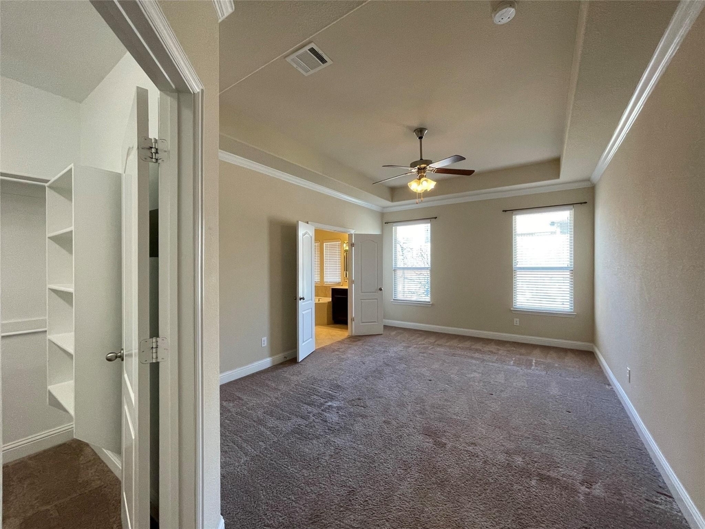 2404 Shenfield Drive - Photo 9