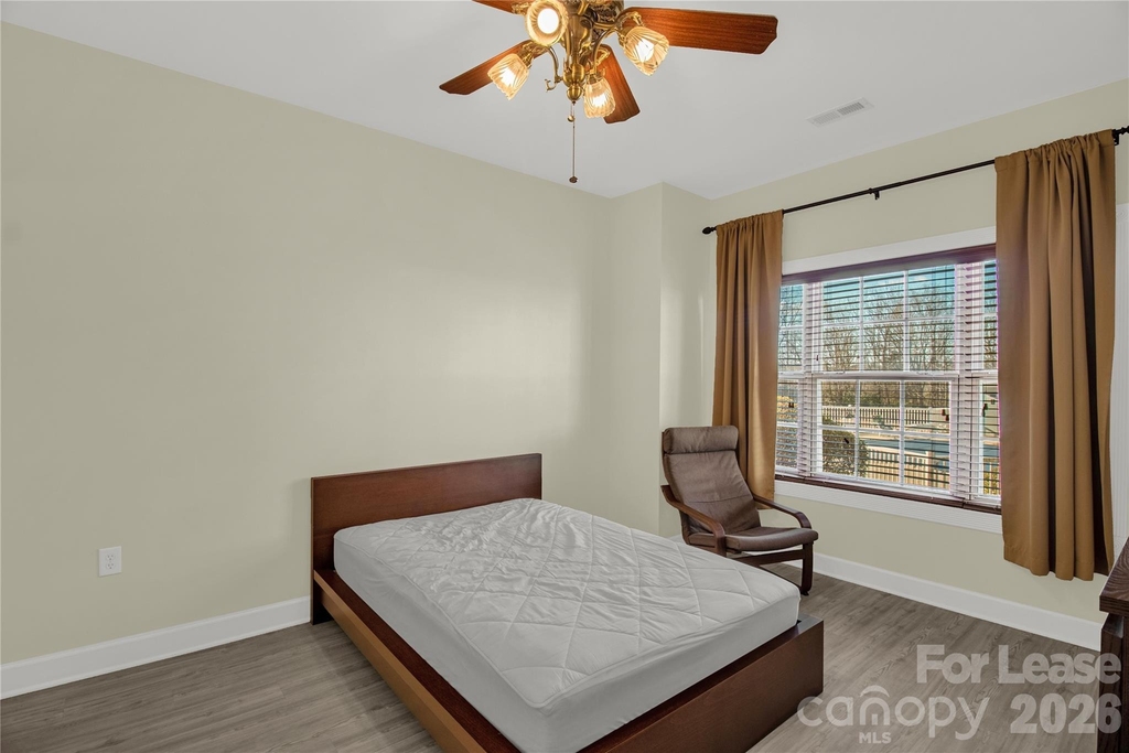 9047 Meadow Vista Road - Photo 16