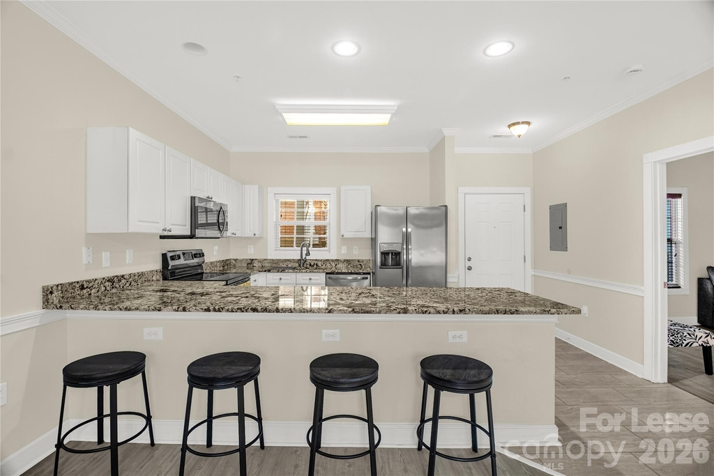 9047 Meadow Vista Road - Photo 9