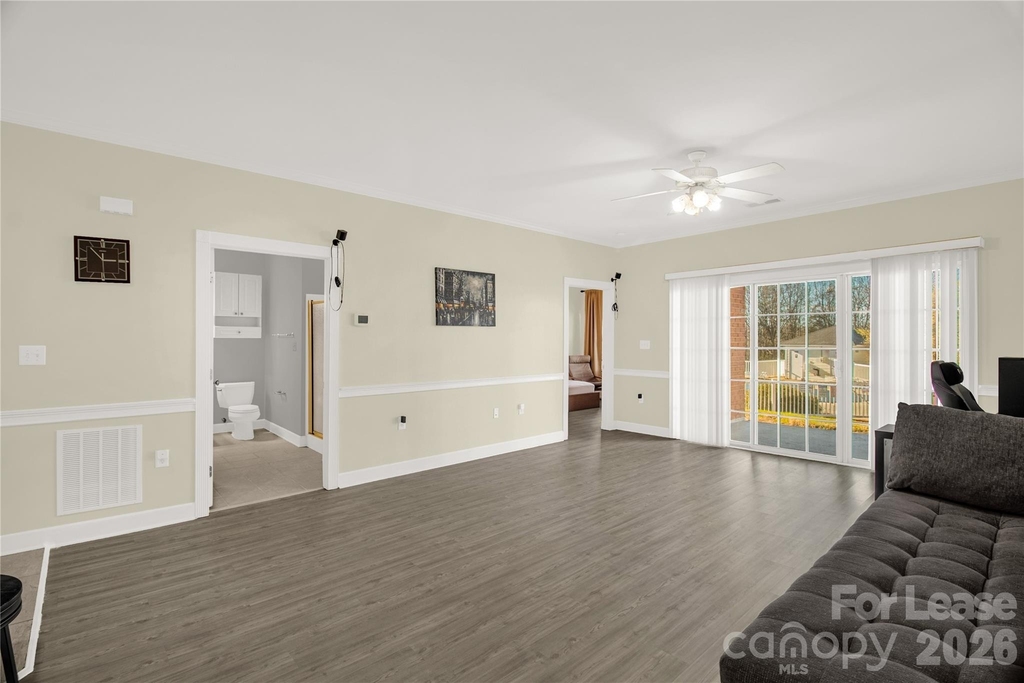 9047 Meadow Vista Road - Photo 14