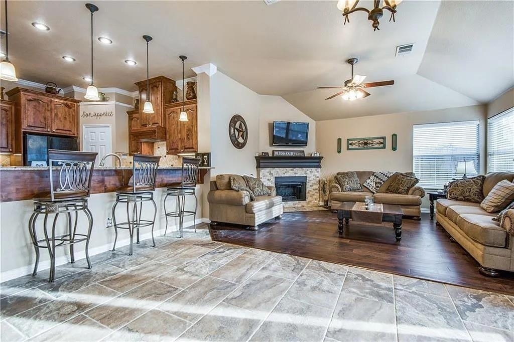 5645 Overland Drive - Photo 14