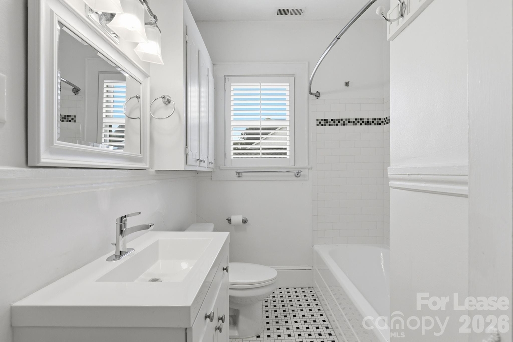2112 Crescent Avenue - Photo 18