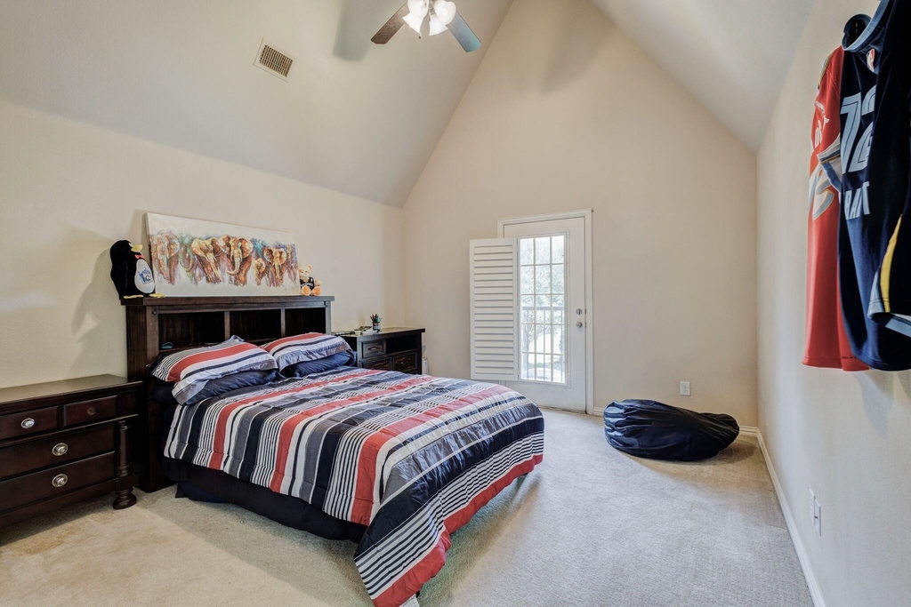 2663 Clearfield Lane - Photo 32