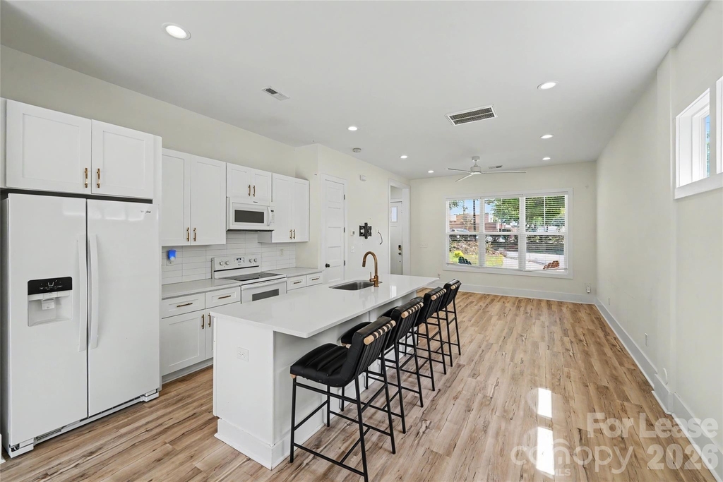 1521 Walton Road - Photo 14
