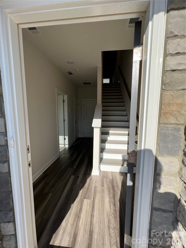 2514 Arbor Loop Drive - Photo 2