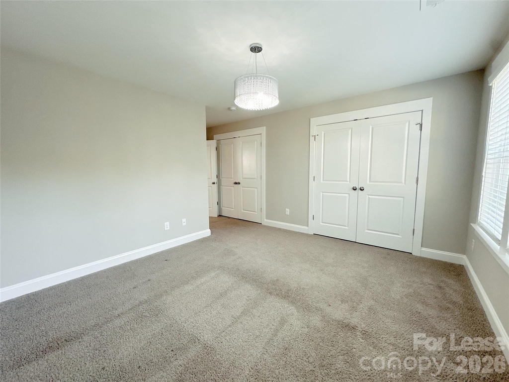 807 Mcarthur Avenue - Photo 9