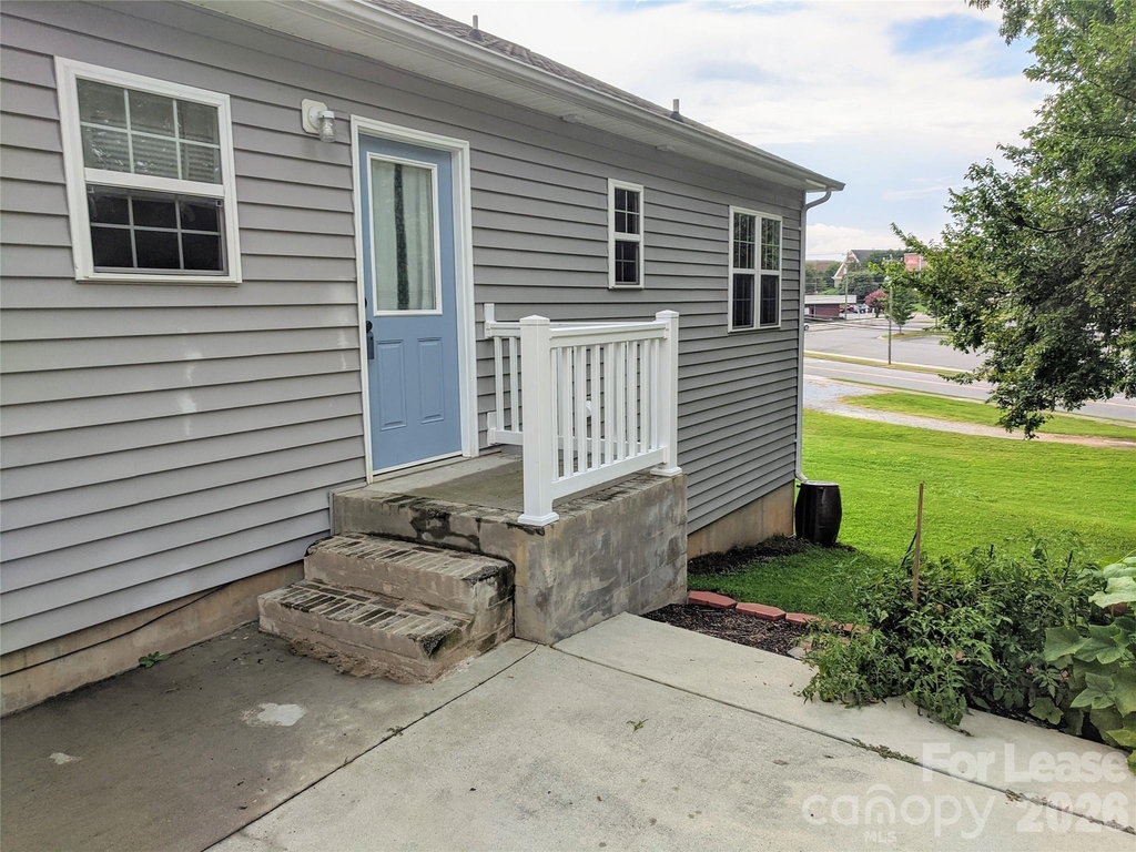 322 Clover Street - Photo 20