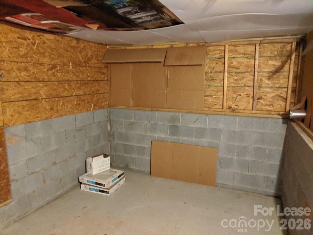 322 Clover Street - Photo 19