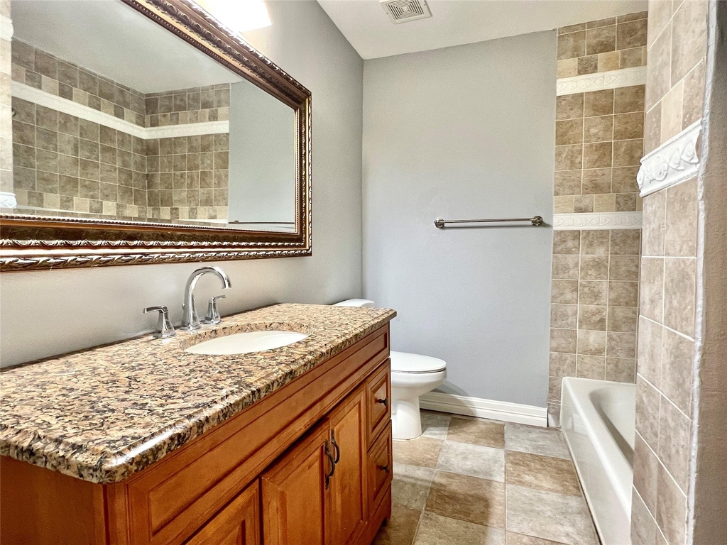 6017 La Vista Drive - Photo 10