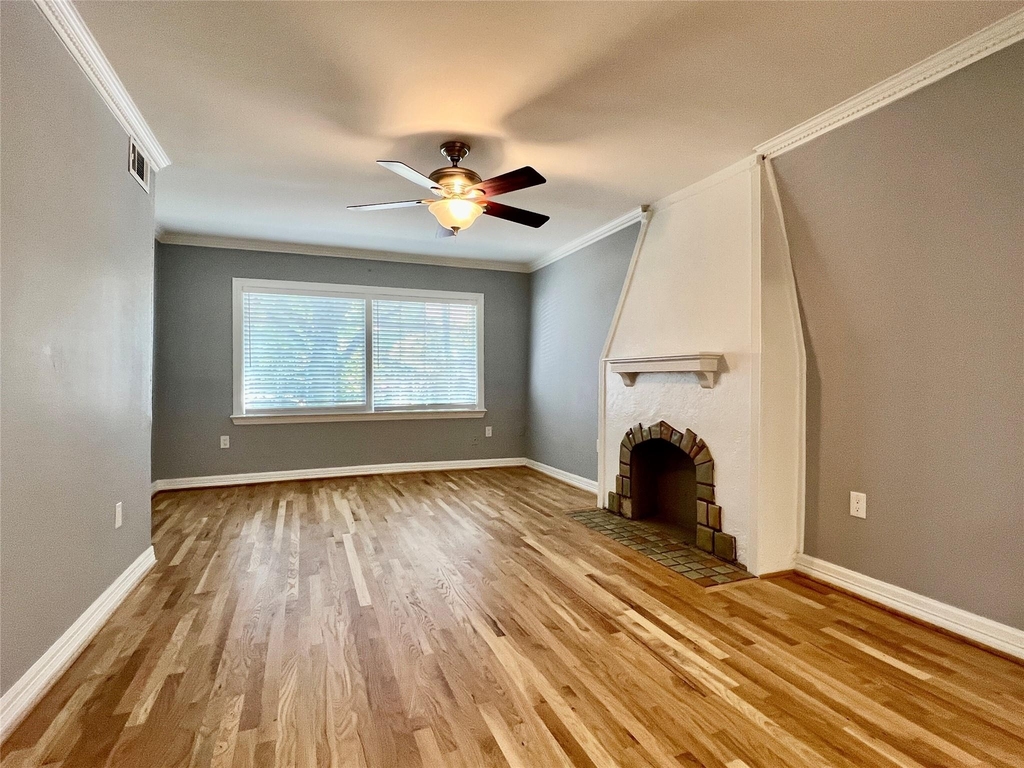 6019 La Vista Drive - Photo 2