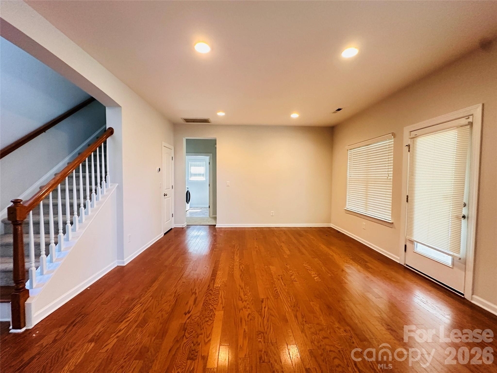 10326 Newbridge Road - Photo 2