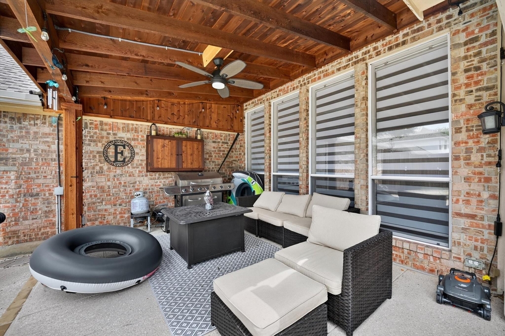 9906 Ashmont Drive - Photo 19
